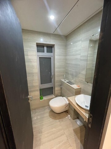 Bathroom in 3 BHK Apartment at Oberoi Realty Esquire, Goregaon East – for Rent