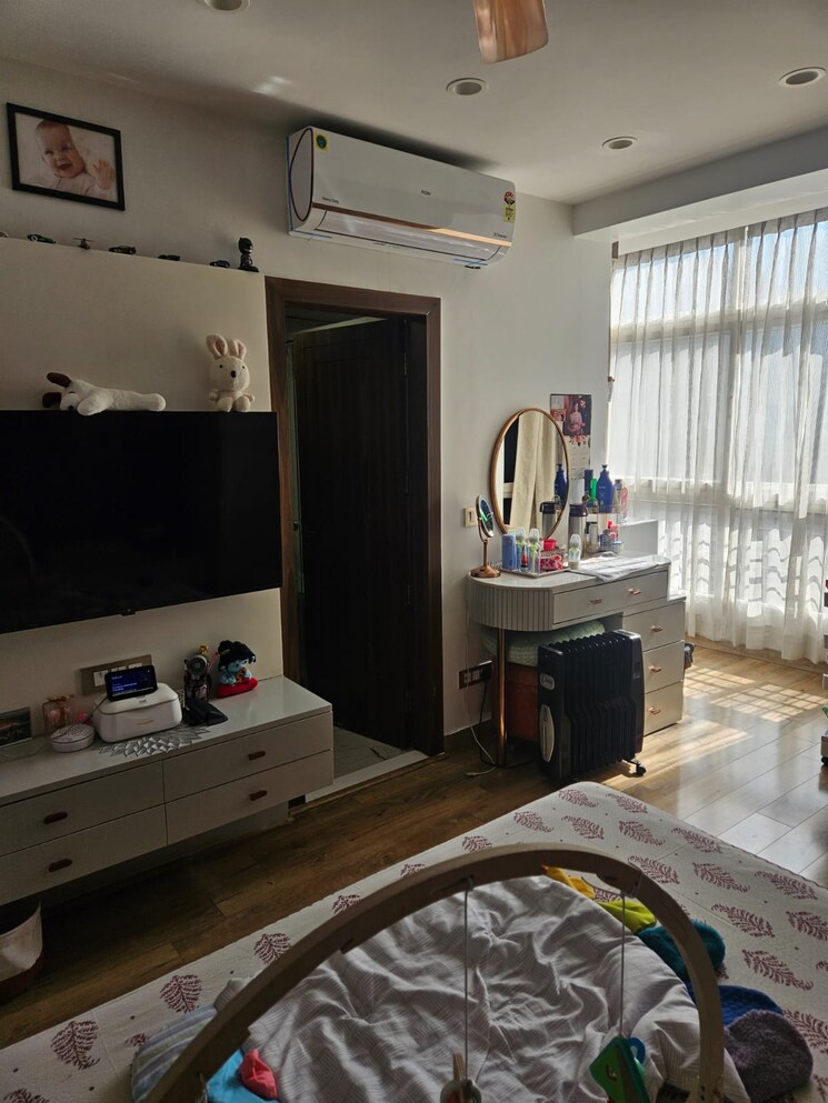 Kitchen, shipra-srishti 3 Bedroom 2500 Sq.Ft. Apartment In Ahinsa Khand 1 Ghaziabad 8739856