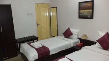 Bedroom in 5 BHK Apartment at Srishti Panch Srishti, Powai – for Rent