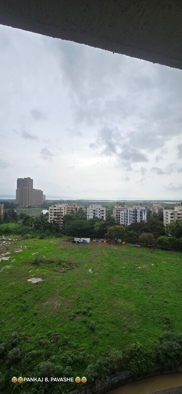 Master Plan in 2 BHK Apartment at Veena Smart Homes, Kandivali West – for Rent