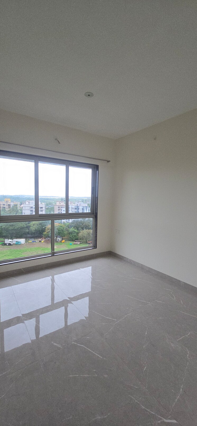 Balcony, veena-smart-homes 2 Bedroom 615 Sq.Ft. Apartment In Kandivali West Mumbai 8739886