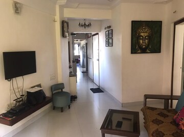 Living Room in 2 BHK Apartment at West View Vile Parle West, Vile Parle West – for Rent