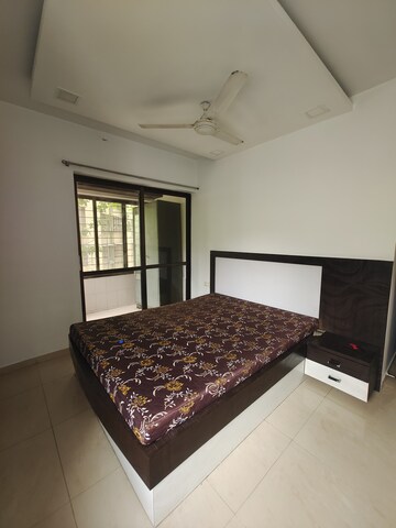 Bedroom in 2 BHK Apartment at Jasmine Tower, Vasant Vihar – for Rent