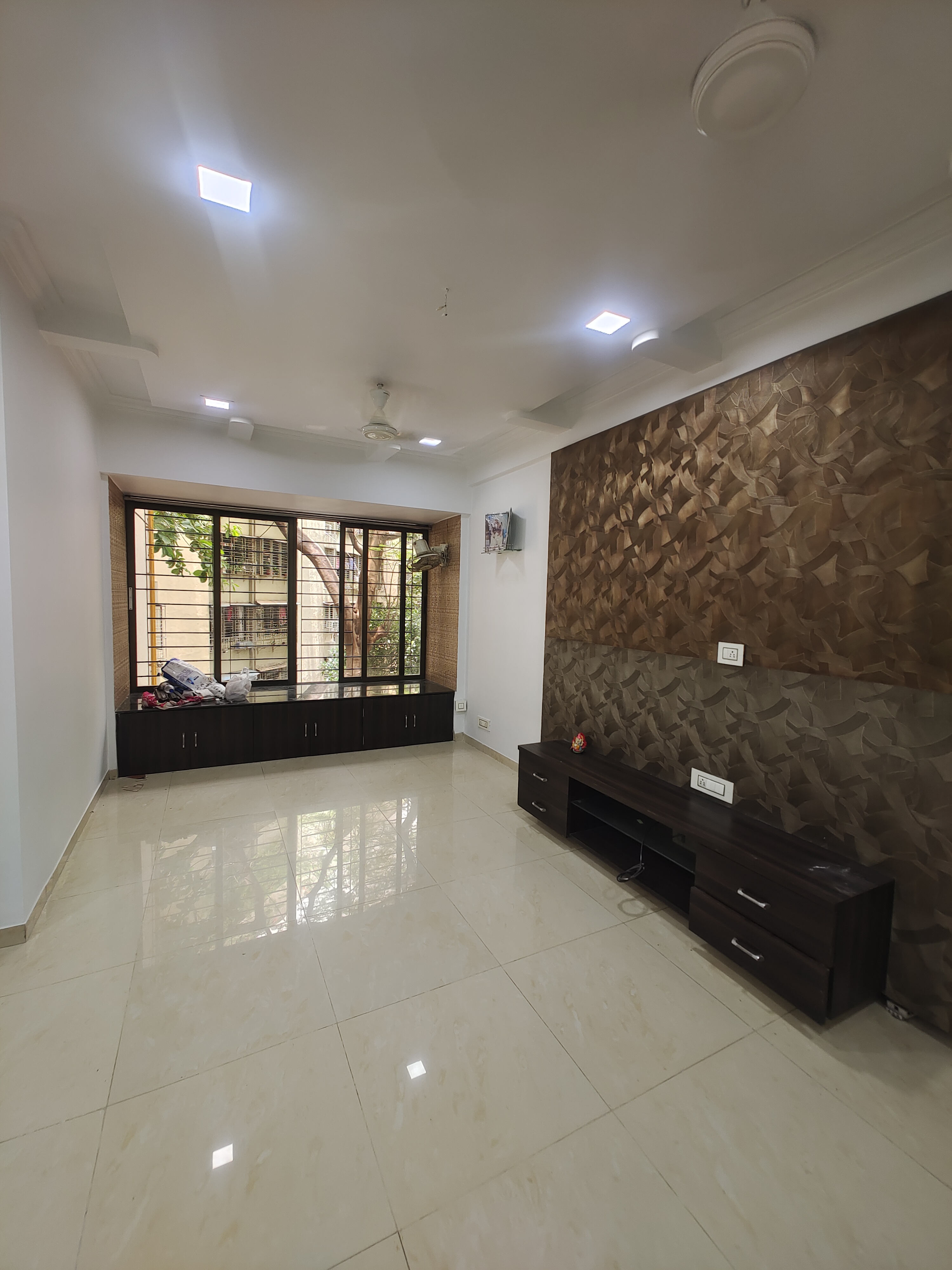 2 BHK + Pooja Room Apartment For Rent in Jasmine Tower