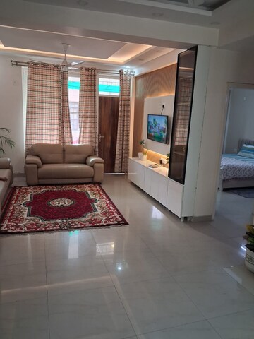 2 BHK Apartment For Rent in Century Apartments, Sector 100