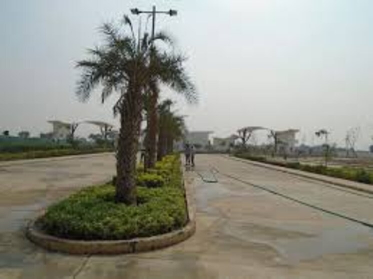 Exterior View, supertech-golf-country-suites  100 Sq.Yd. Plot In Sector 22d Yamuna Expressway Greater Noida 8739921