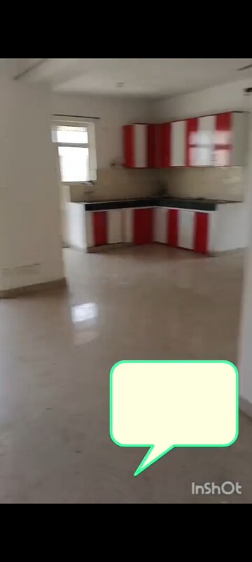 Furnished Amenities in 3 BHK Apartment at ERA Redwood Residency, Sector 78 – for Sale