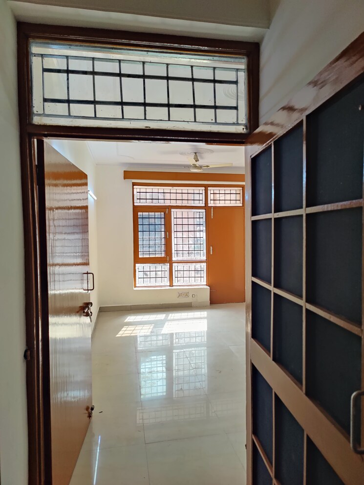 Balcony, century-apartments 2 Bedroom 1206 Sq.Ft. Apartment In Sector 100 Noida 8739938