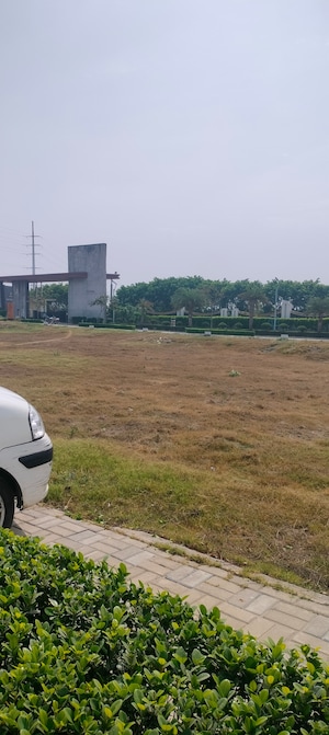 Plot Area in  Plot at Supertech Golf Country Suites, Sector 22d Yamuna Expressway – for Sale