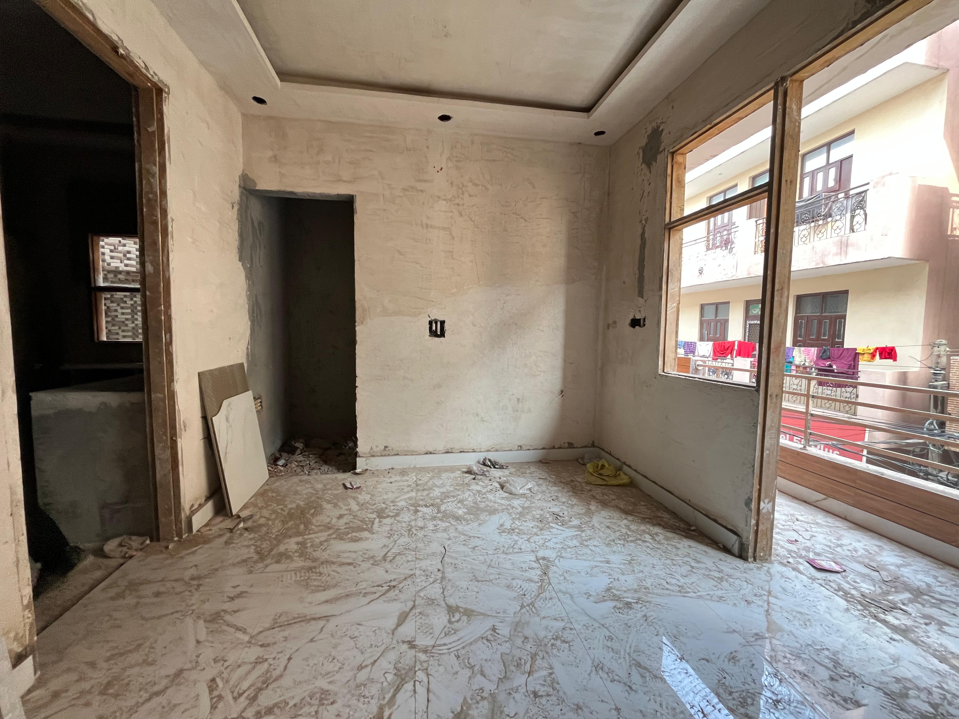 2 BHK Builder Floor For Sale in Baba Colony