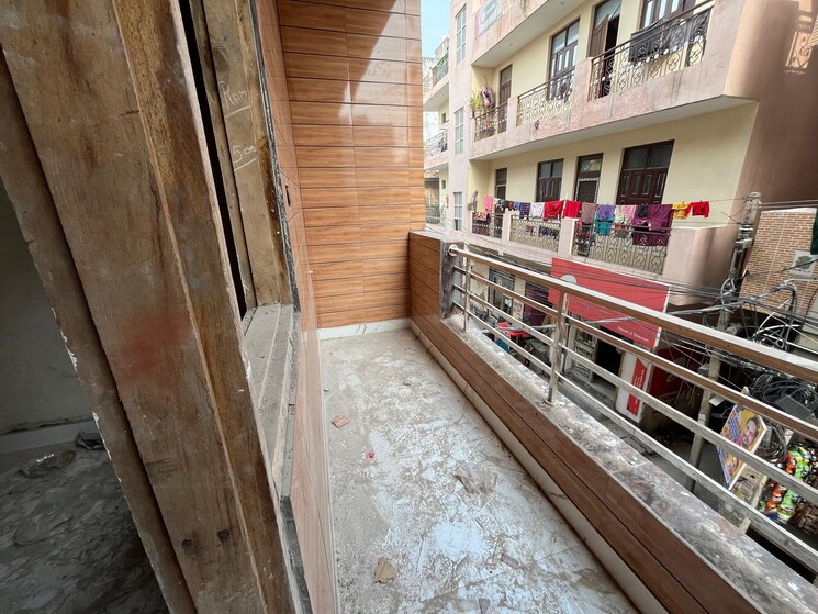 Balcony, burari 2 Bedroom 450 Sq.Ft. Builder Floor In Burari Delhi 8739948