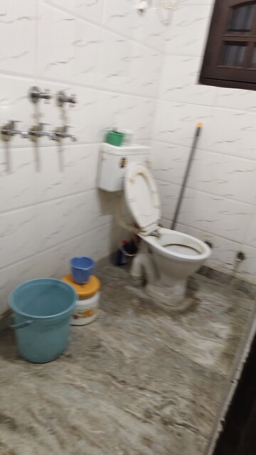 Bathroom in 1.5 BHK Builder Floor at Model Town – for Rent
