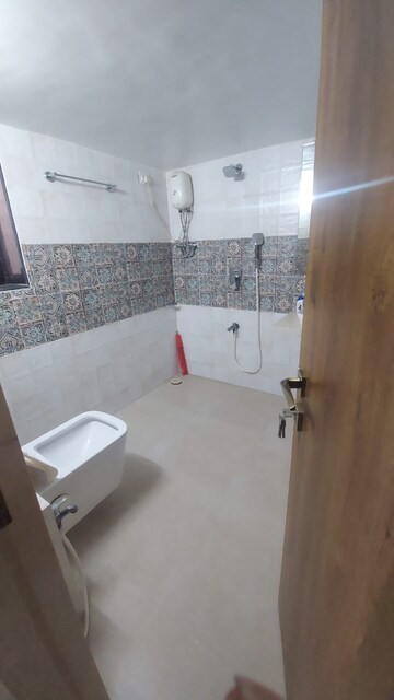 Master Bedroom in 3 BHK Apartment at China Link Apartment, Malad West – for Rent