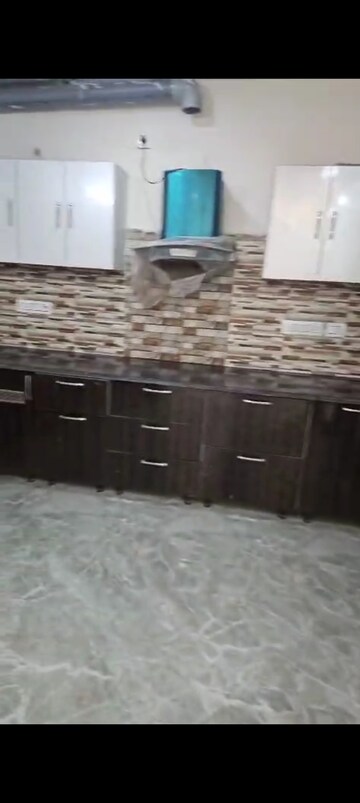 Parking in 5 BHK Apartment at Rps Palms, Sector 88 – for Sale