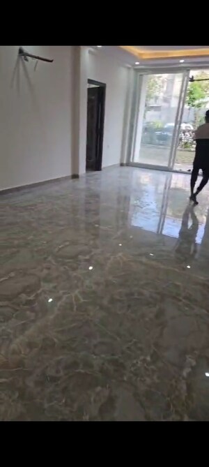 Parking in 5 BHK Apartment at Rps Palms, Sector 88 – for Sale