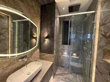 3 BHK Builder Floor – Exterior View View at Defence Colony - for Rent