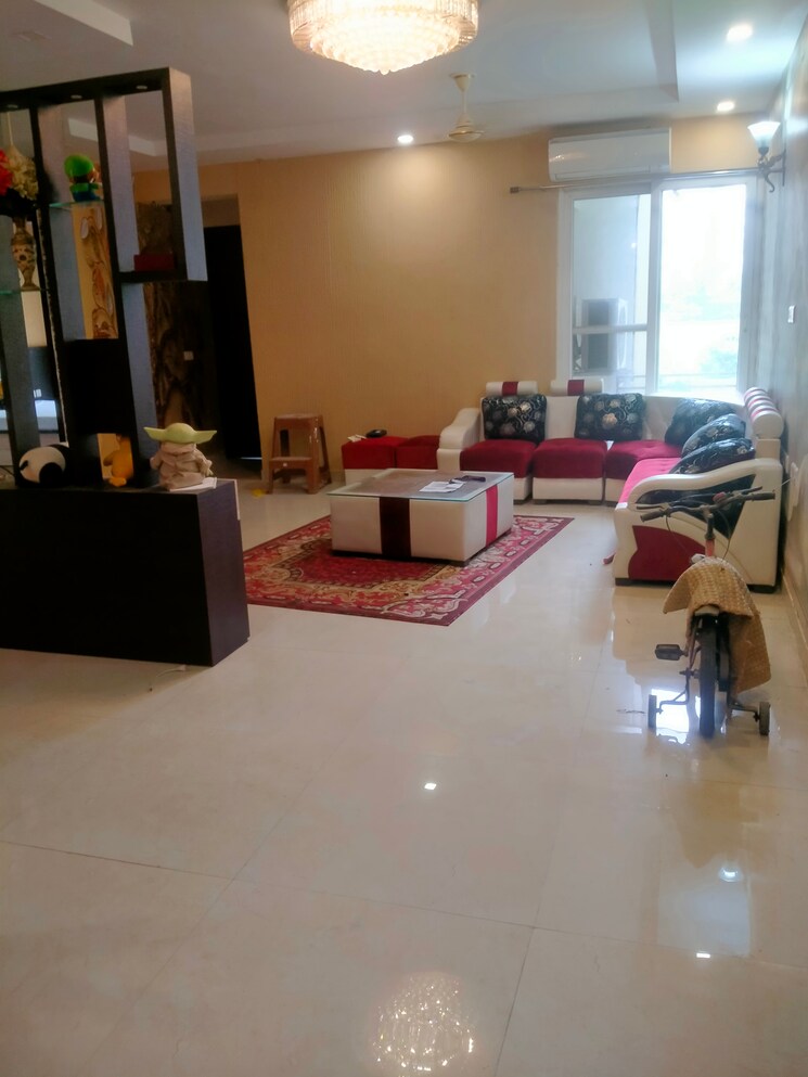 Living Room, gomti nagar 3 Bedroom 1900 Sq.Ft. Apartment In Gomti Nagar Lucknow 8739998