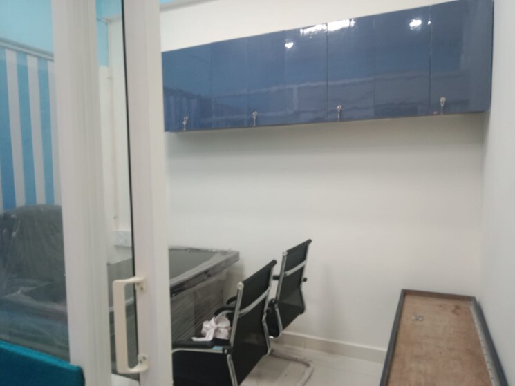 Team Area, gaurs-smart-homes Commercial Office Space 400 Sq.Ft. In Gaur City 2 Greater Noida 8739983