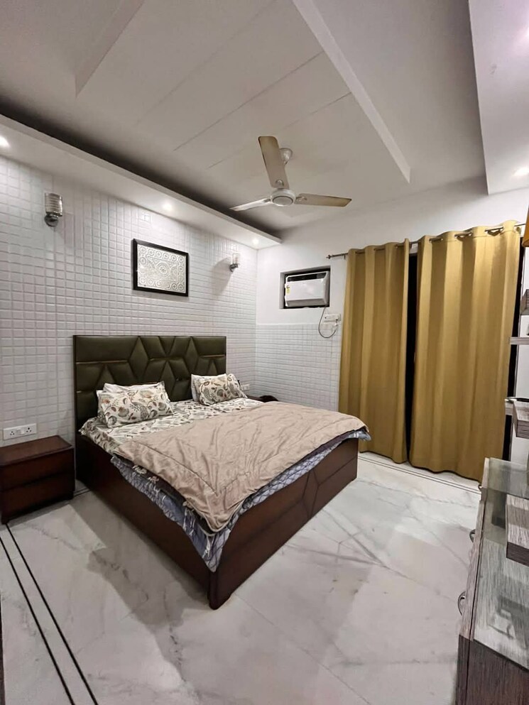 Bedroom, sector 23 2 Bedroom 1120 Sq.Ft. Builder Floor In Sector 23 Gurgaon 8740065