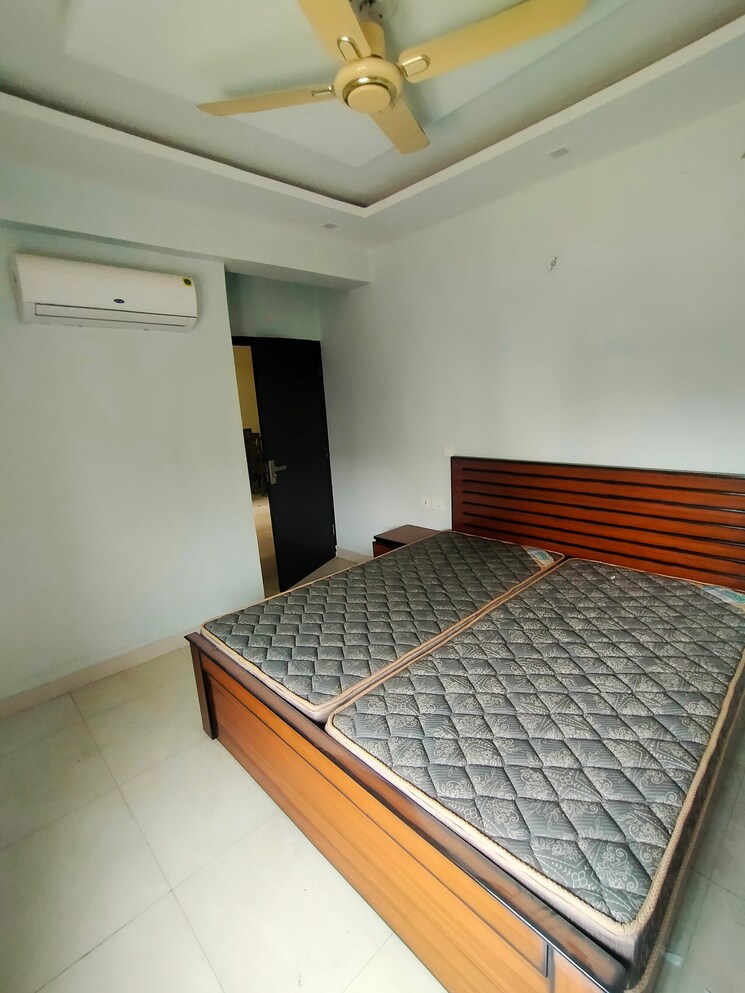 Bedroom, riverview-enclave-phase-ii 3 Bedroom 2200 Sq.Ft. Apartment In Gomti Nagar Lucknow 8740051