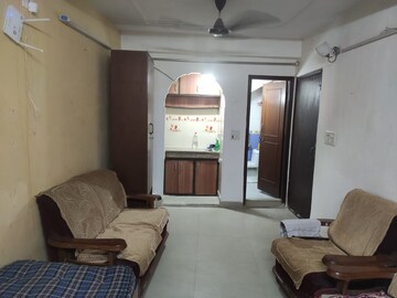 Living Room in 3 BHK Builder Floor at Khirki Extension – for Rent