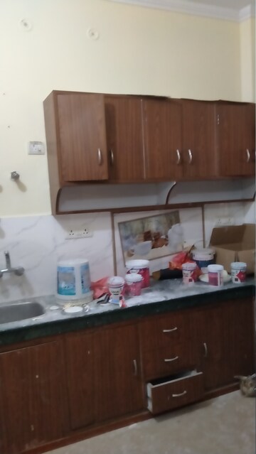 Kitchen in 2 BHK Independent House at Gomti Nagar – for Rent