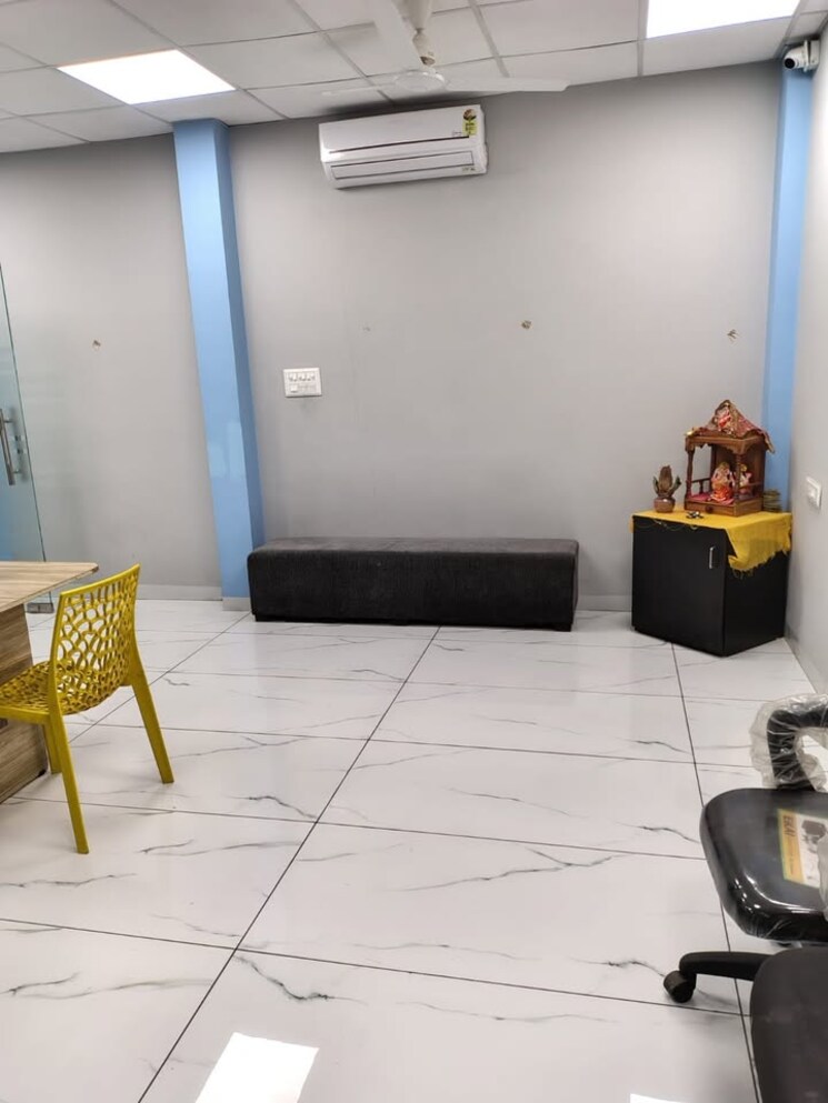 undefined, new palasia Commercial Office Space 1600 Sq.Ft. In New Palasia Indore 8740047