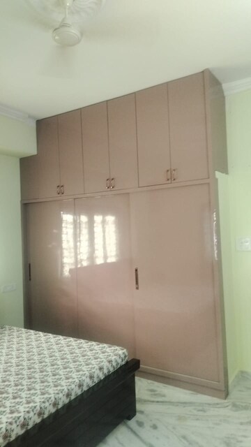 Room in 2 BHK Apartment at Manikonda – for Rent