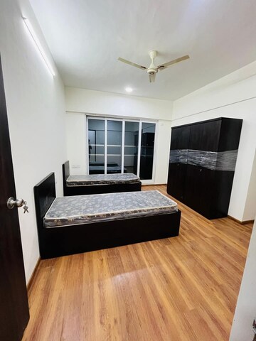 2.5 BHK Apartment For Rent in Goregaon West
