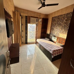 Bedroom in 3 BHK Builder Floor at Sector 85 – for Sale