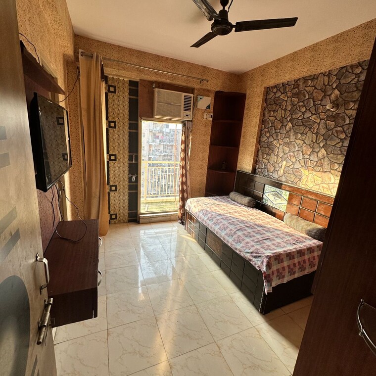 Bedroom, sector 85 3 Bedroom 250 Sq.Yd. Builder Floor In Sector 85 Faridabad 8740346
