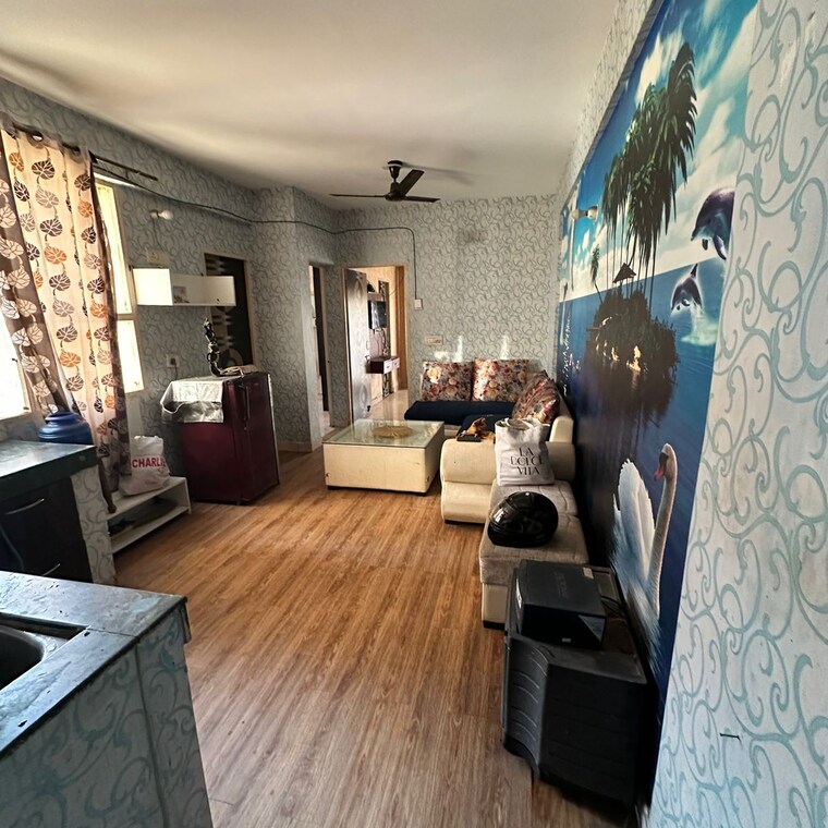 Living Room, sector 85 3 Bedroom 250 Sq.Yd. Builder Floor In Sector 85 Faridabad 8740346