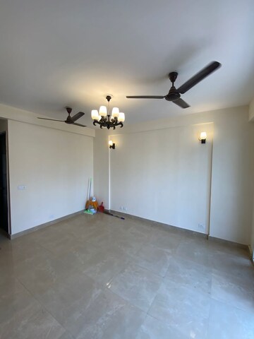 Room in 2 BHK Apartment at Signature The Serenas, Sohna Sector 36 – for Rent