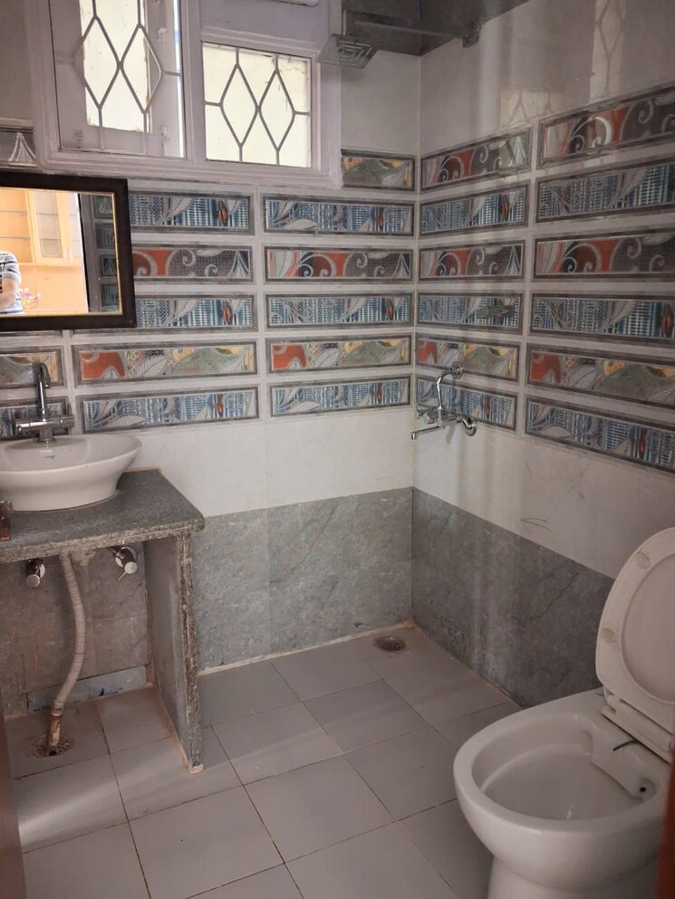 Exterior View, ardee-city 2 Bedroom 192 Sq.Yd. Builder Floor In Sector 52 Gurgaon 8740163