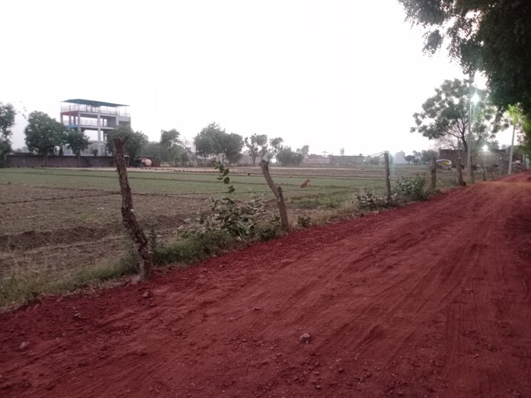 undefined, gwalior road  110 Sq.Yd. Plot In Gwalior Road Agra 8740159