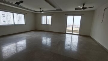Room in 4 BHK Apartment at 3C Lotus 300, Sector 107 – for Rent