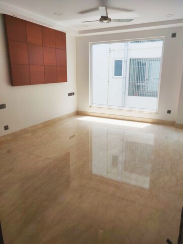 4 BHK Apartment For Rent in Greater Kailash ii