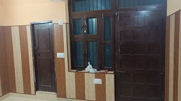Furnished Amenities in 3.5 BHK Independent House at Sector 7 – for Sale