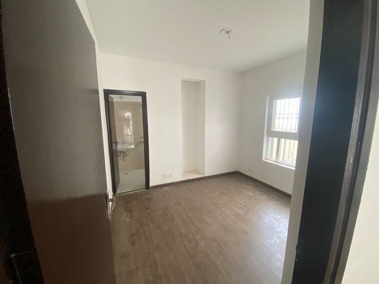 Room, sector 85 3 Bedroom 1500 Sq.Ft. Builder Floor In Sector 85 Faridabad 8740430