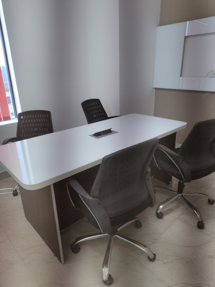 Team Area, galaxy-welldone-tech-park Commercial Office Space 1200 Sq.Ft. In Sector 48 Gurgaon 8740442