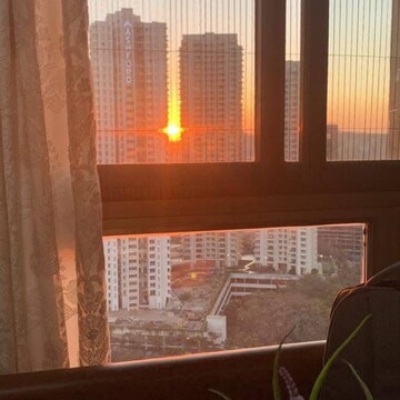 Kitchen in 1.5 BHK Apartment at Runwal Forests, Dockyard Colony – for Rent