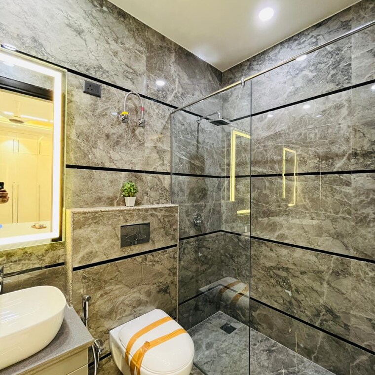 Bathroom, anant-raj-the-estate-residences 3 Bedroom 179 Sq.Yd. Builder Floor In Sector 63a Gurgaon 8740500