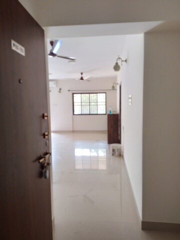 Bathroom in 3 BHK Apartment at Raheja Vistas Phase 1, Mohammadwadi – for Rent