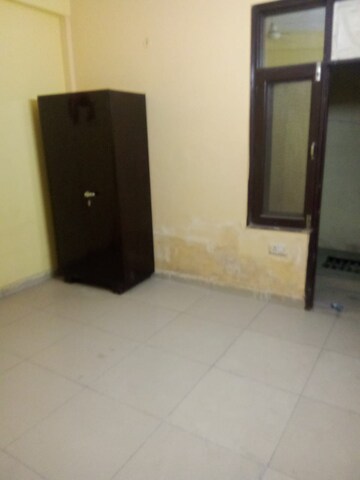 Room in 2 BHK Builder Floor at Vaishali Sector 5 – for Sale