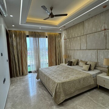 Bedroom in 4 BHK Builder Floor at Anant Raj The Estate Residences, Sector 63a – for Sale