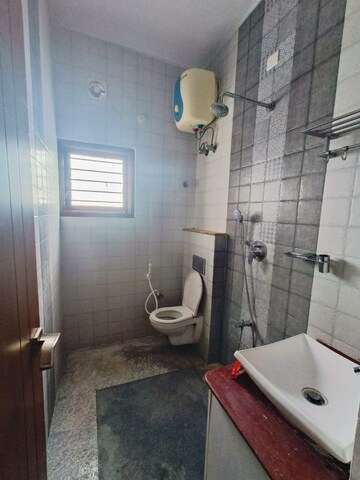 Bathroom in 3 BHK Builder Floor at Wilson Garden – for Rent