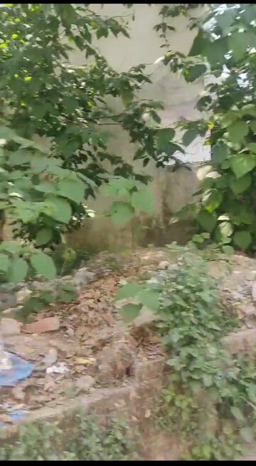  Plot For Sale in Vijay Park