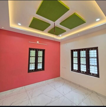 Room in 2.5 BHK Builder Floor at Sector 37 – for Rent