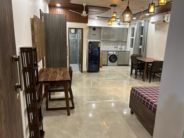 Living Room in 2 BHK Apartment at Green Park Extension – for Rent