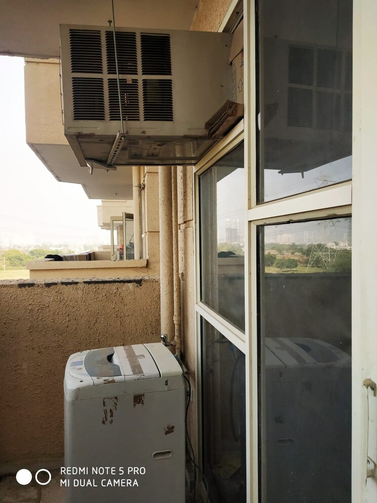 Balcony, pyramid-urban-homes 2 Bedroom 625 Sq.Ft. Apartment In Sector 70a Gurgaon 8740438